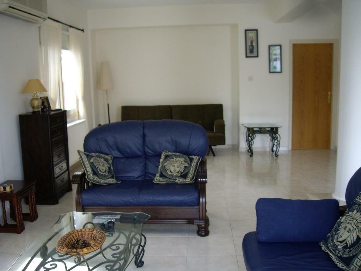 Frangipani Villa Paphos Exterior photo