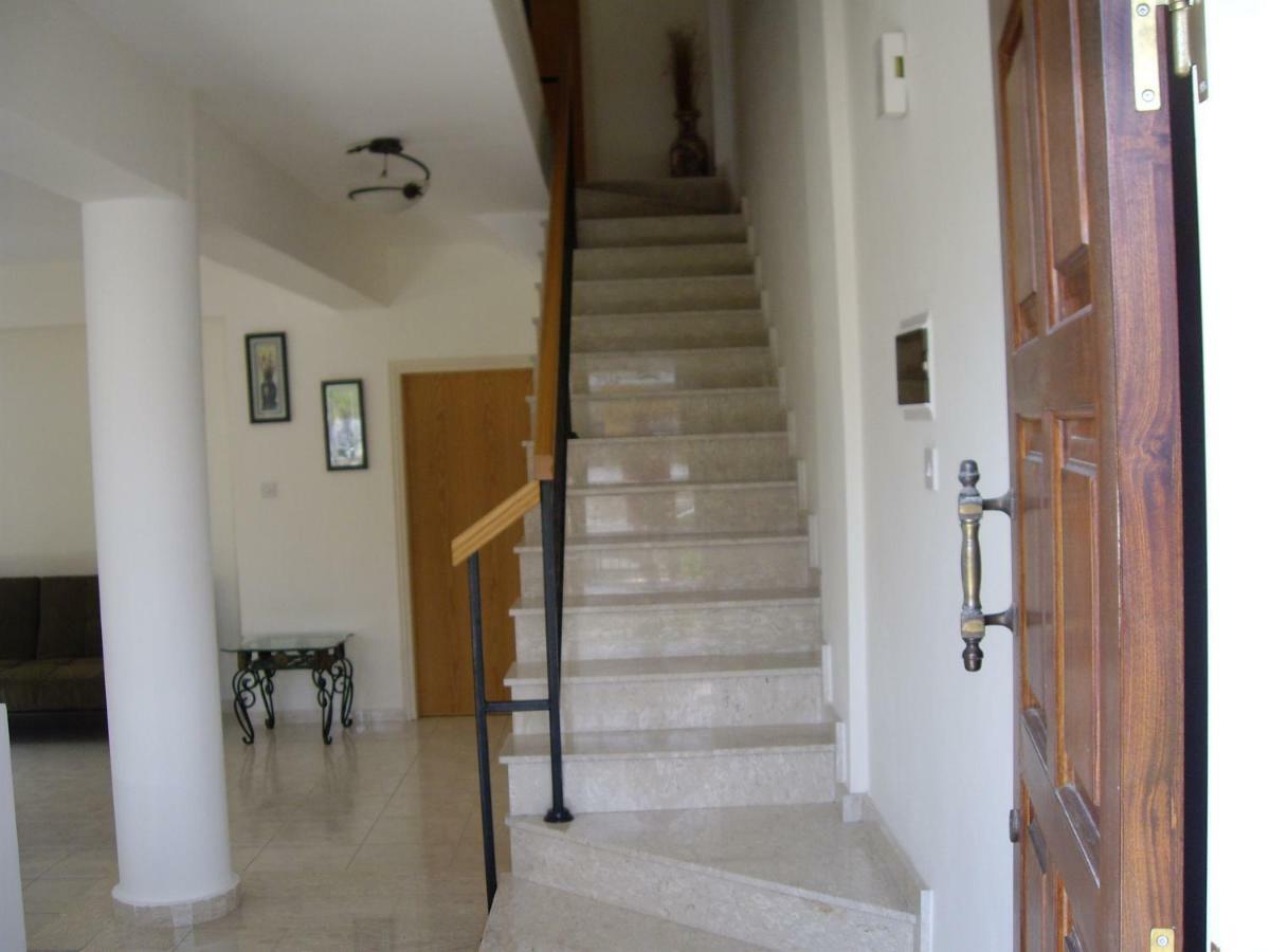 Frangipani Villa Paphos Exterior photo